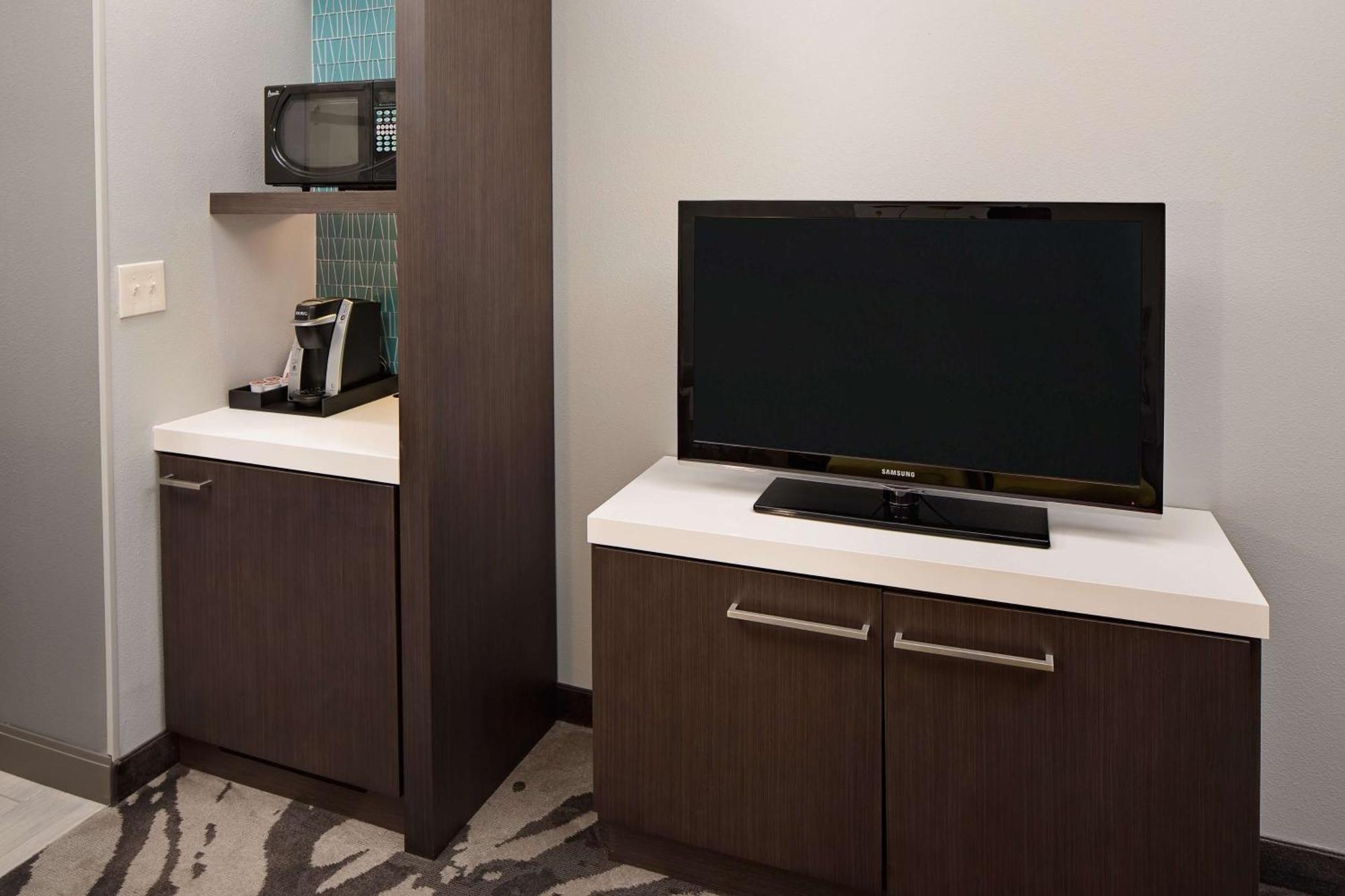 Hilton Garden Inn Dfw Airport South Irving Esterno foto
